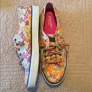 Sperry memory foam shoes